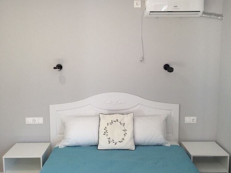 חדר סטנדרט, קומת קרקע, Family Stories