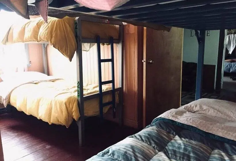 Vuode Makuusalissa, Patagonia House
