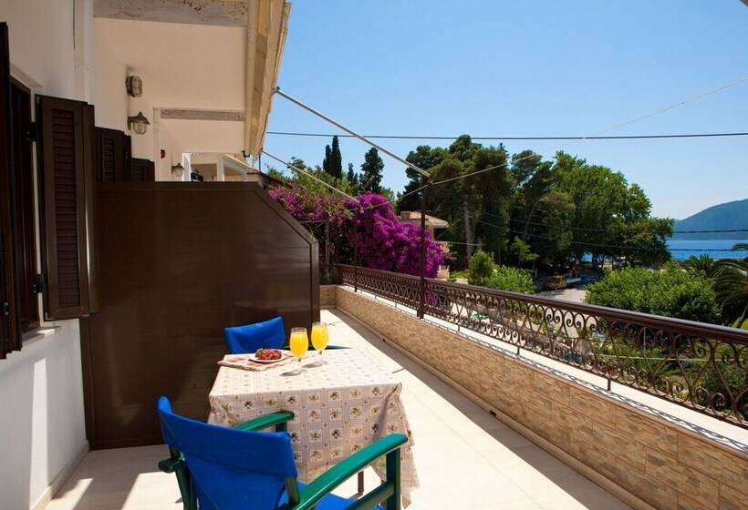 استودیوی استاندارد با چشمانداز دریا, Pension Holidays