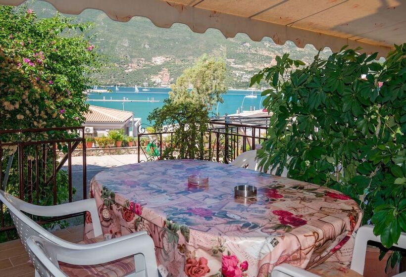 استودیوی استاندارد, Pension Holidays