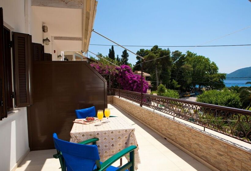 استودیوی استاندارد با چشمانداز دریا, Pension Holidays