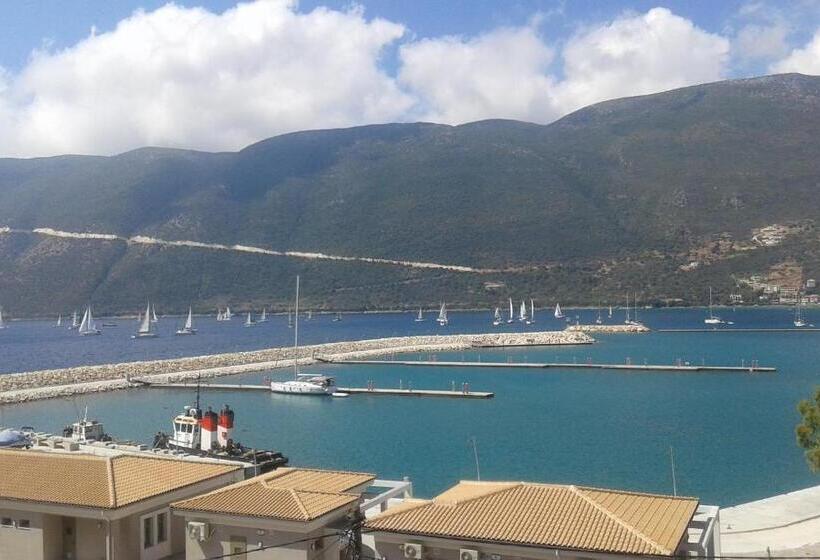 اتاق استاندارد با چشمانداز دریا, Pension Holidays