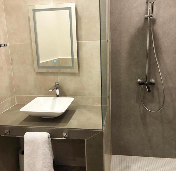 اتاق استاندارد, L Adresse Dakar