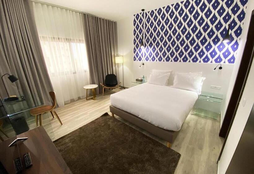 اتاق استاندارد, L Adresse Dakar