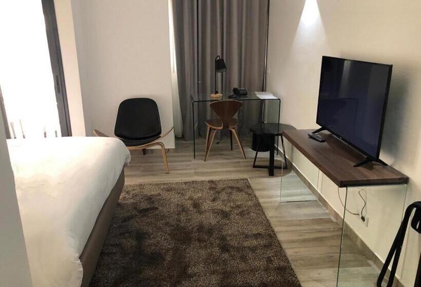 اتاق سوپریور سه تخته, L Adresse Dakar