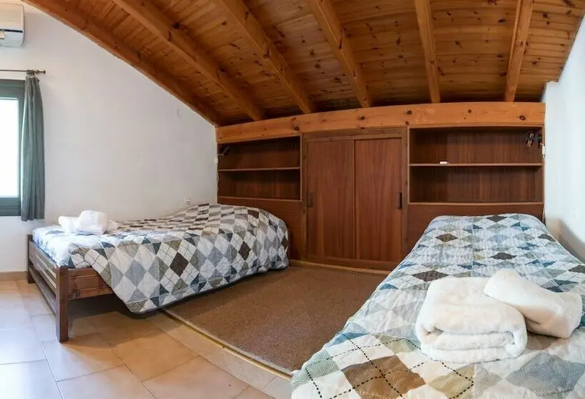 海の見える2ベッドルームアパートメント, Villa Perris Studios