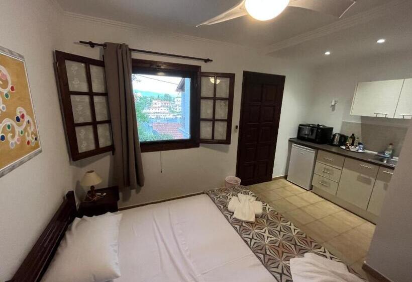 اتاق استاندارد با تراس, Villa Perris Studios