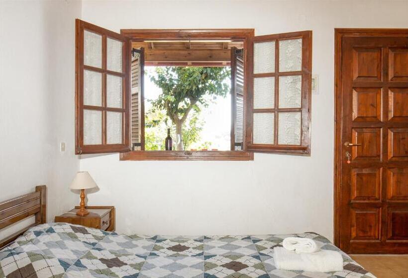غرفة قياسية مزوَّدة بتراس, Villa Perris Studios