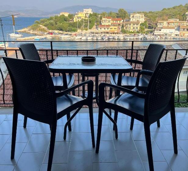 آپارتمان 2 خوابه با چشم‌انداز دریا, Villa Perris Studios