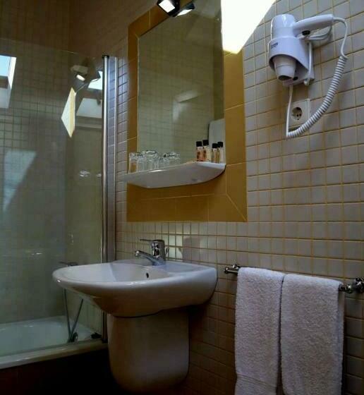 Номер Стандарт, Alojamento Santa Clara