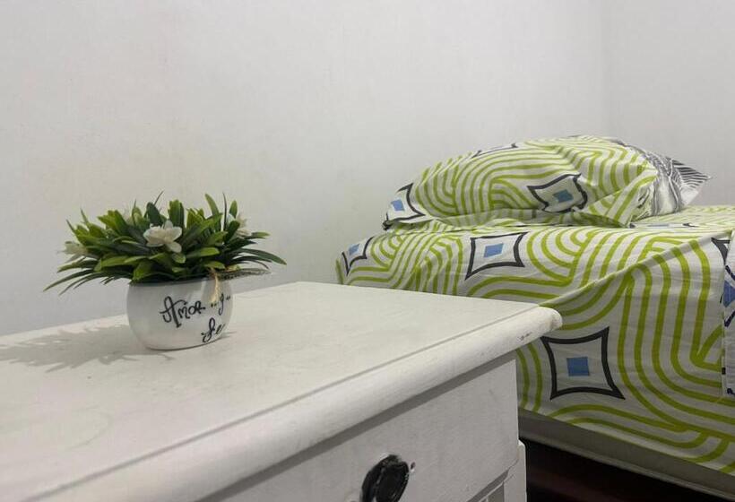 Номер Стандарт Совместная Ванная, Casa Zaida Hostal Vintage