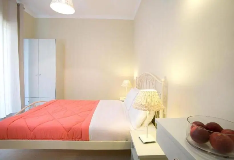 Standard Room with Balcony, Isalos