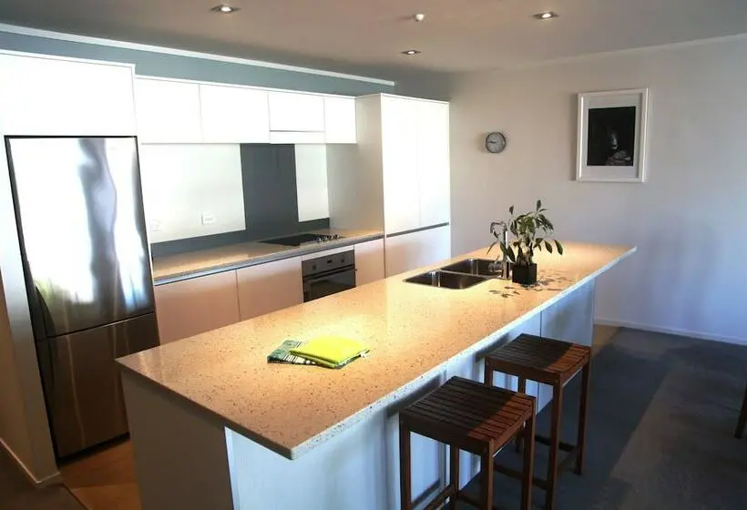 ２ベッドルームアパートメント, Quayside Apartments