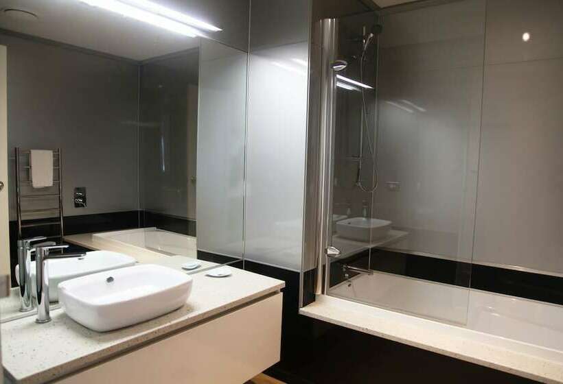 Апартаменты 2 Спальни, Quayside Apartments