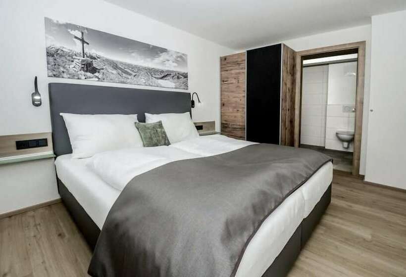 ペントハウスルーム, Appart Pension Schnöll