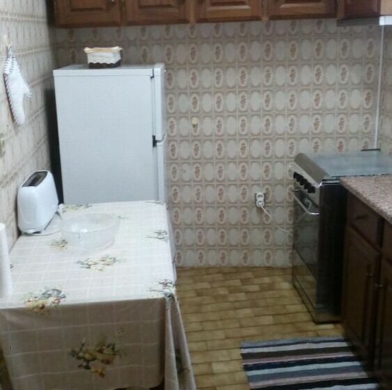 Дом 2 Спальни, Casa Do Carvoeiro