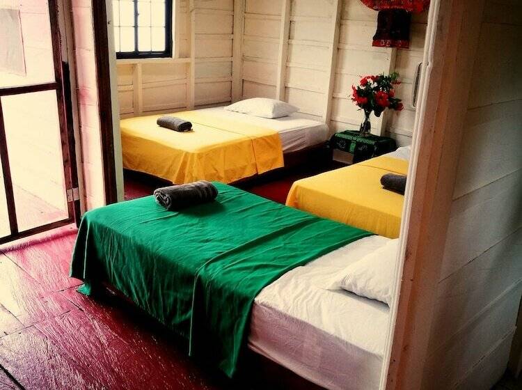 트리플 클래식 룸, Akwa Reef Lodge