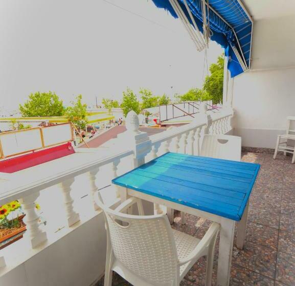 패밀리 룸, Denizkizi Butik Otel