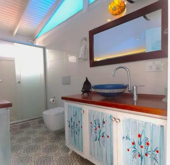 オーシャンビュースイート, Denizkizi Butik Otel