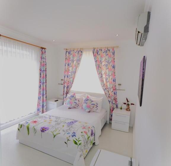 스탠다드 발코니 룸, Denizkizi Butik Otel