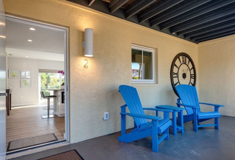 شقة ديلوكس غرفتين نوم, Escape Resort & Marina