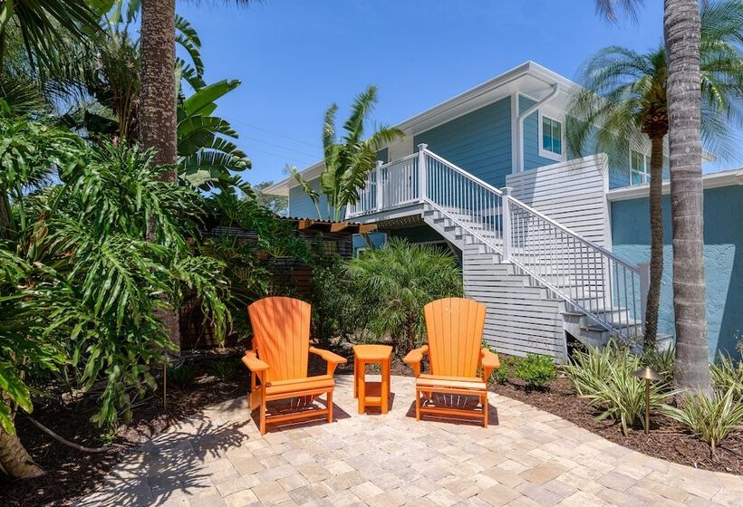 דירת דלוקס 2 חדרי שינה, Escape Resort & Marina