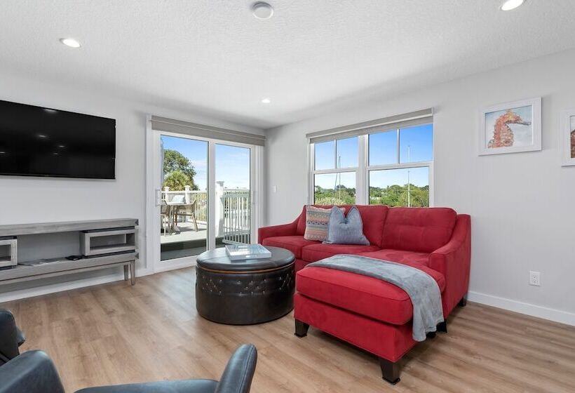 شقة ديلوكس غرفتين نوم, Escape Resort & Marina