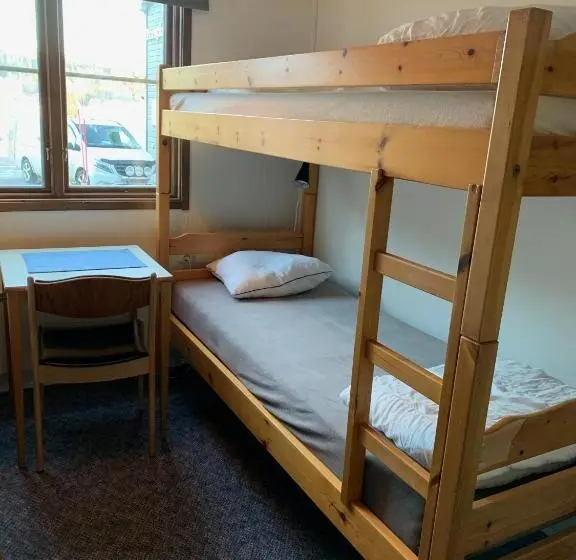 バスルーム共同エコノミー4人部屋, Försgården Fjällpensionat