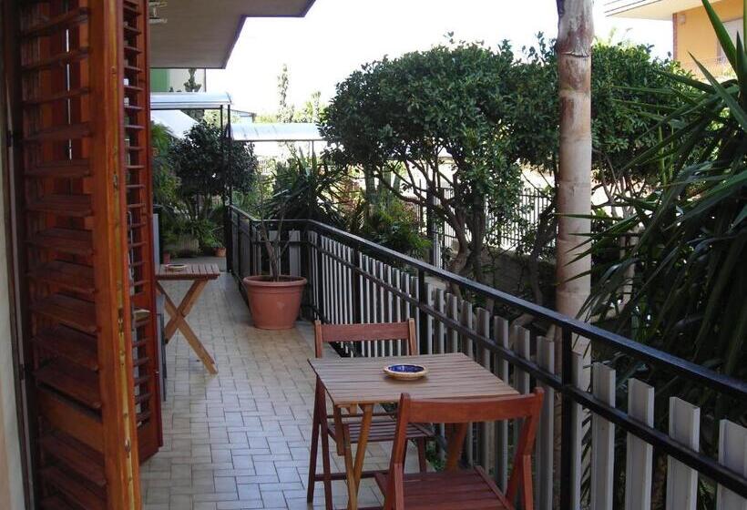 Номер Стандарт Трехместный, B&b Casansaldo