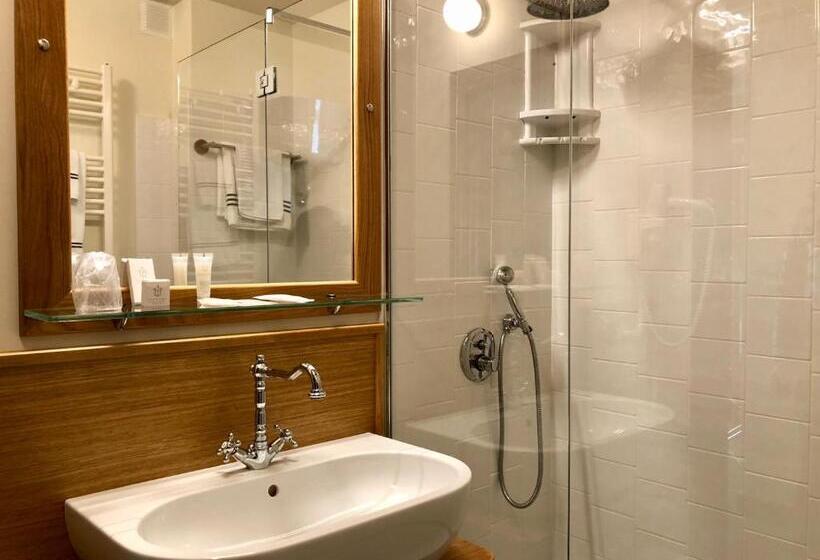 行政房间, Casal Dell Angelo