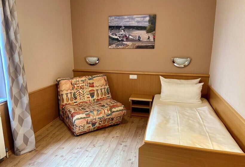 اتاق استاندارد یک نفره, Bett & Frühstück