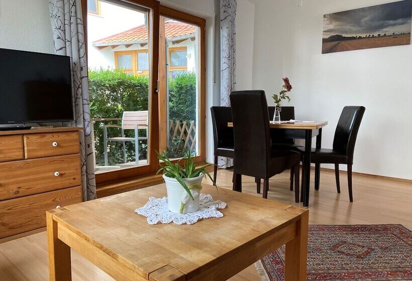 آپارتمان 1 خوابه, Bett & Frühstück