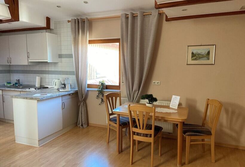 آپارتمان 1 خوابه, Bett & Frühstück