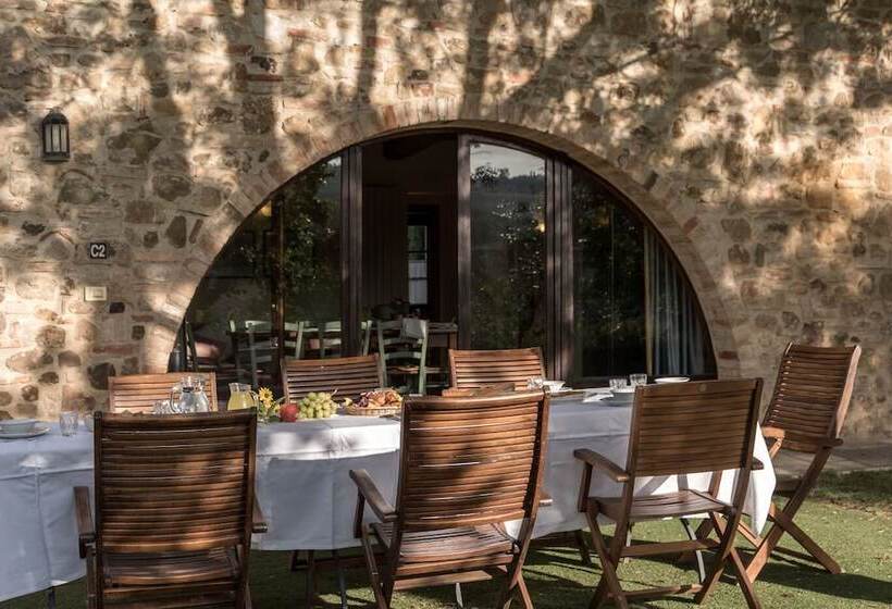 家族用アパートメント, Borgo Al Cerro