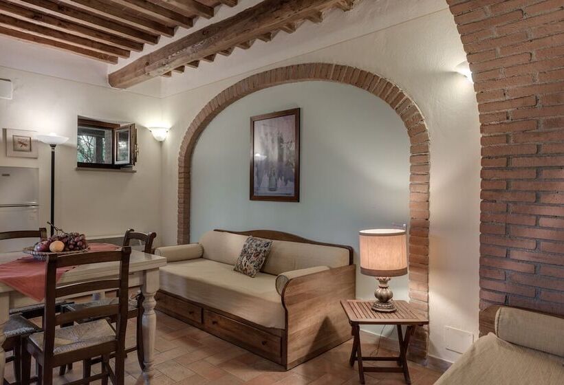 スタンダードスタジオ, Borgo Al Cerro