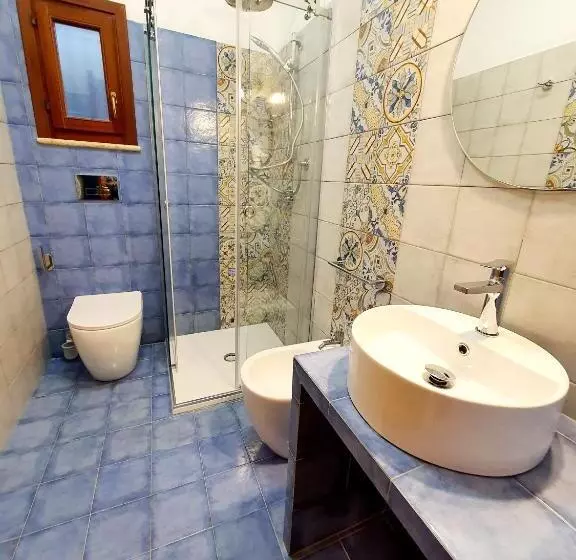 Standard Room with Balcony Side Sea View, Cala Marina