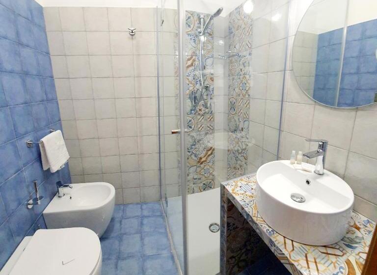 غرفة أساسية إطلالة جانبية على البحر, Cala Marina