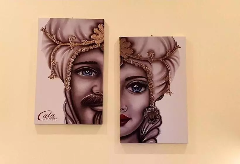 اتاق با خدمات پایه با منظره ی مشرف به دریا [قابل مشاهده ازبالکن], Cala Marina