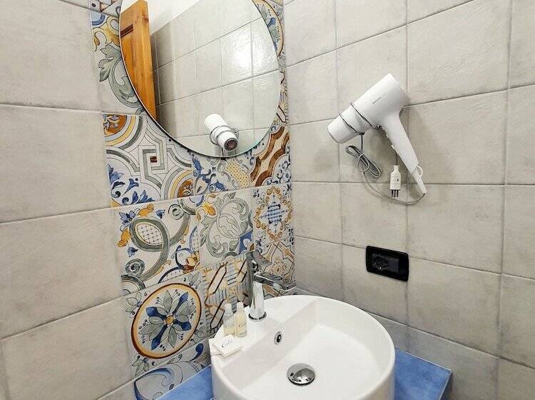 غرفة أساسية إطلالة جانبية على البحر, Cala Marina