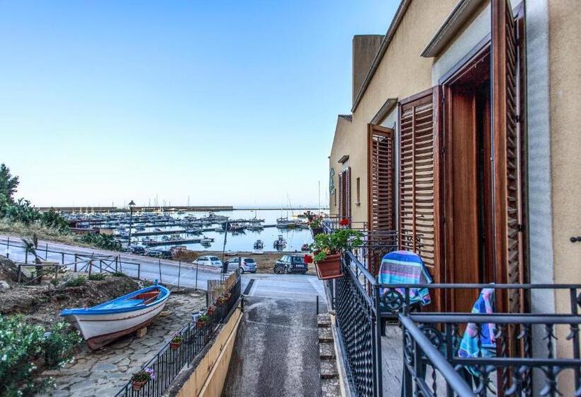 غرفة أساسية إطلالة جانبية على البحر, Cala Marina