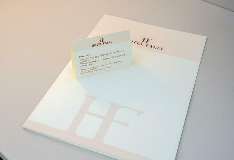 חדר סטנדרט עם מרפסת, Falli