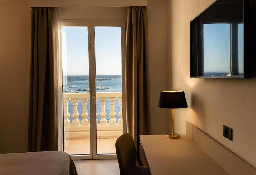 חדר סטנדרט נוף לים עם מרפסת, Falli