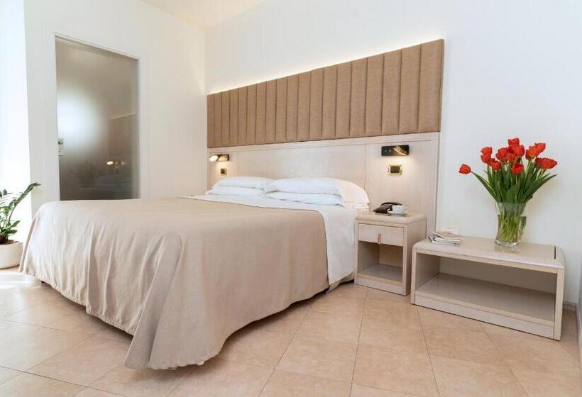 חדר סטנדרט נוף לים עם מרפסת, Falli