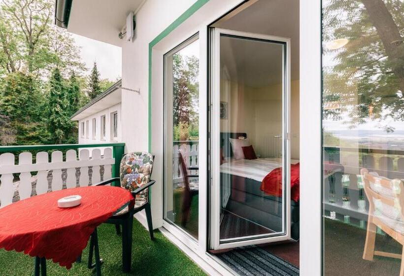 חדר סטנדרט, Hasenjäger