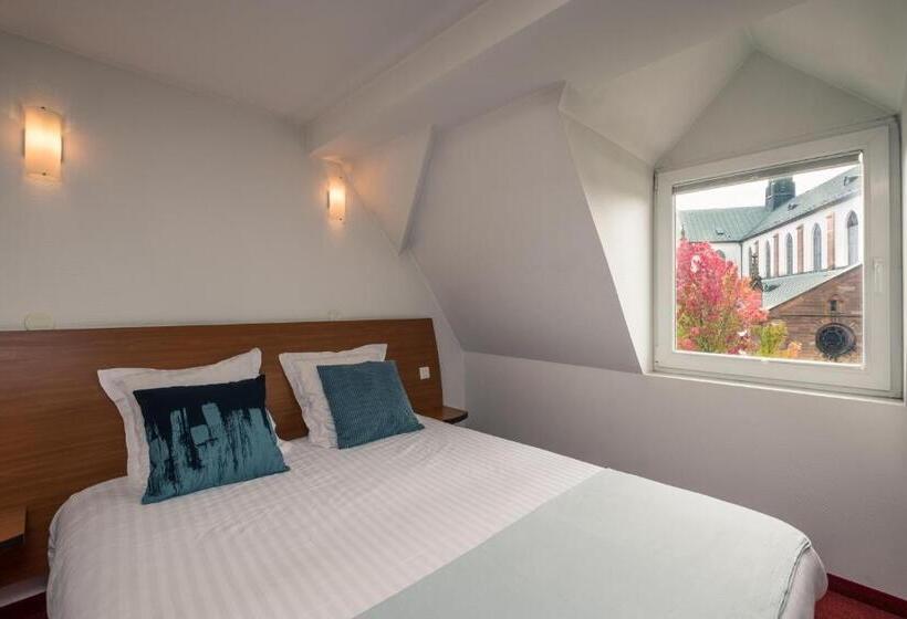 غرفة كومفورت, Restaurant Notre Dame