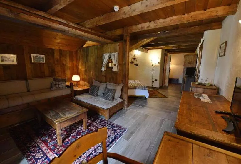 سوییت جونیور, La Madonnina Del Gran Paradiso Wellness