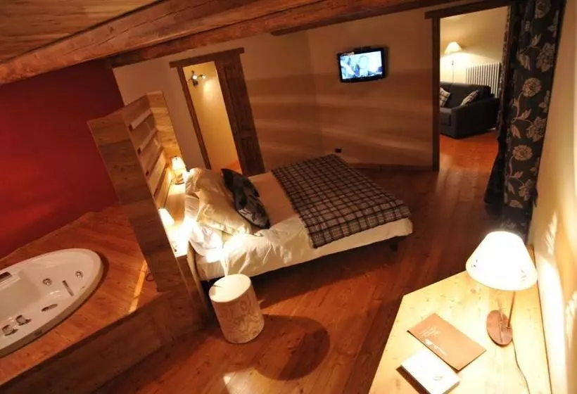 سوئیت با وان آب گرم, La Madonnina Del Gran Paradiso Wellness