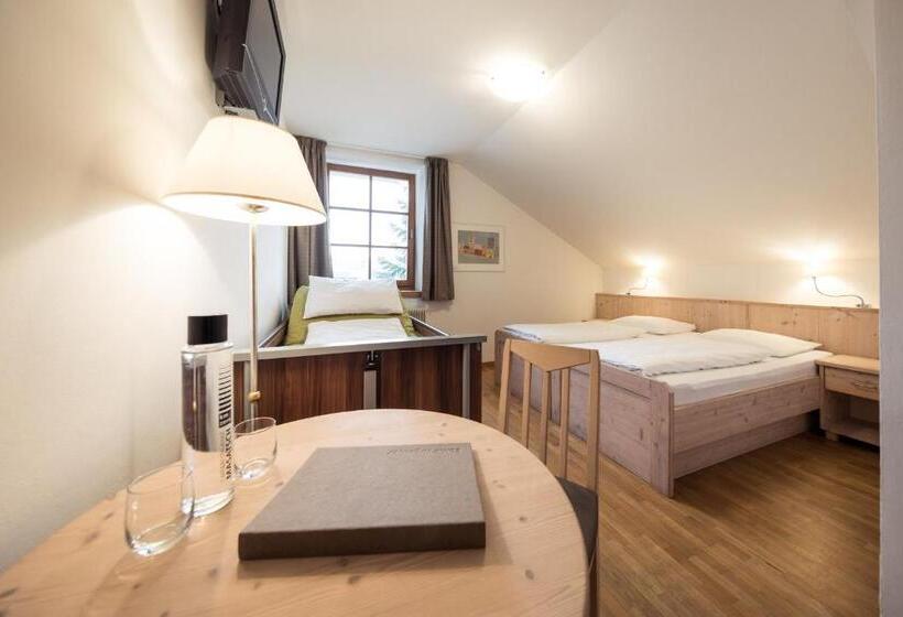 חדר קומפורט, Masatsch