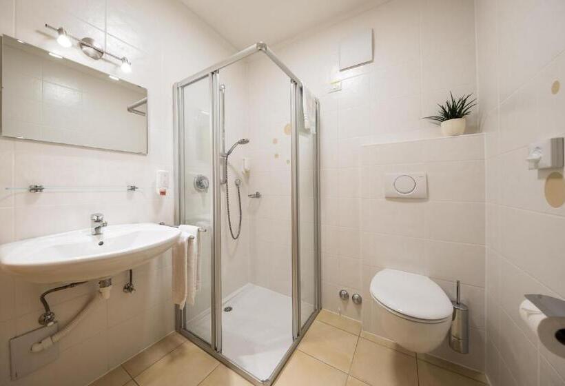 חדר קומפורט, Masatsch