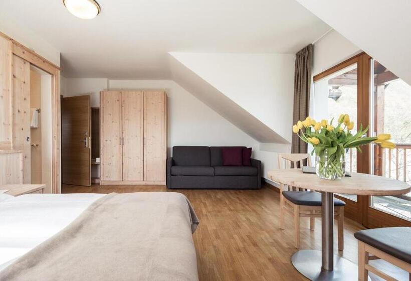 חדר סטנדרט עם מרפסת, Masatsch